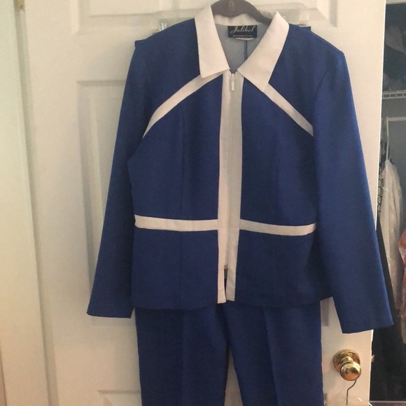 VTG  2 piece Cobalt Blue and white Pantsuit - Picture 5 of 16